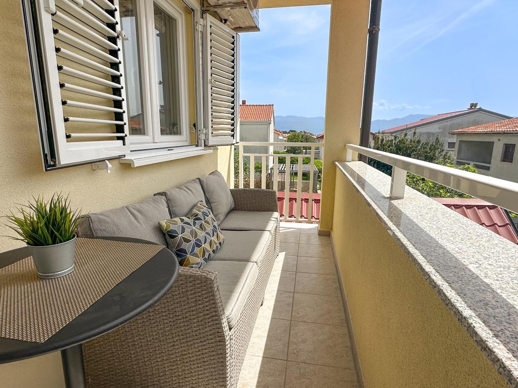 Apartment Baska Mit Poolarea - Krk, Kroatien Exterior photo